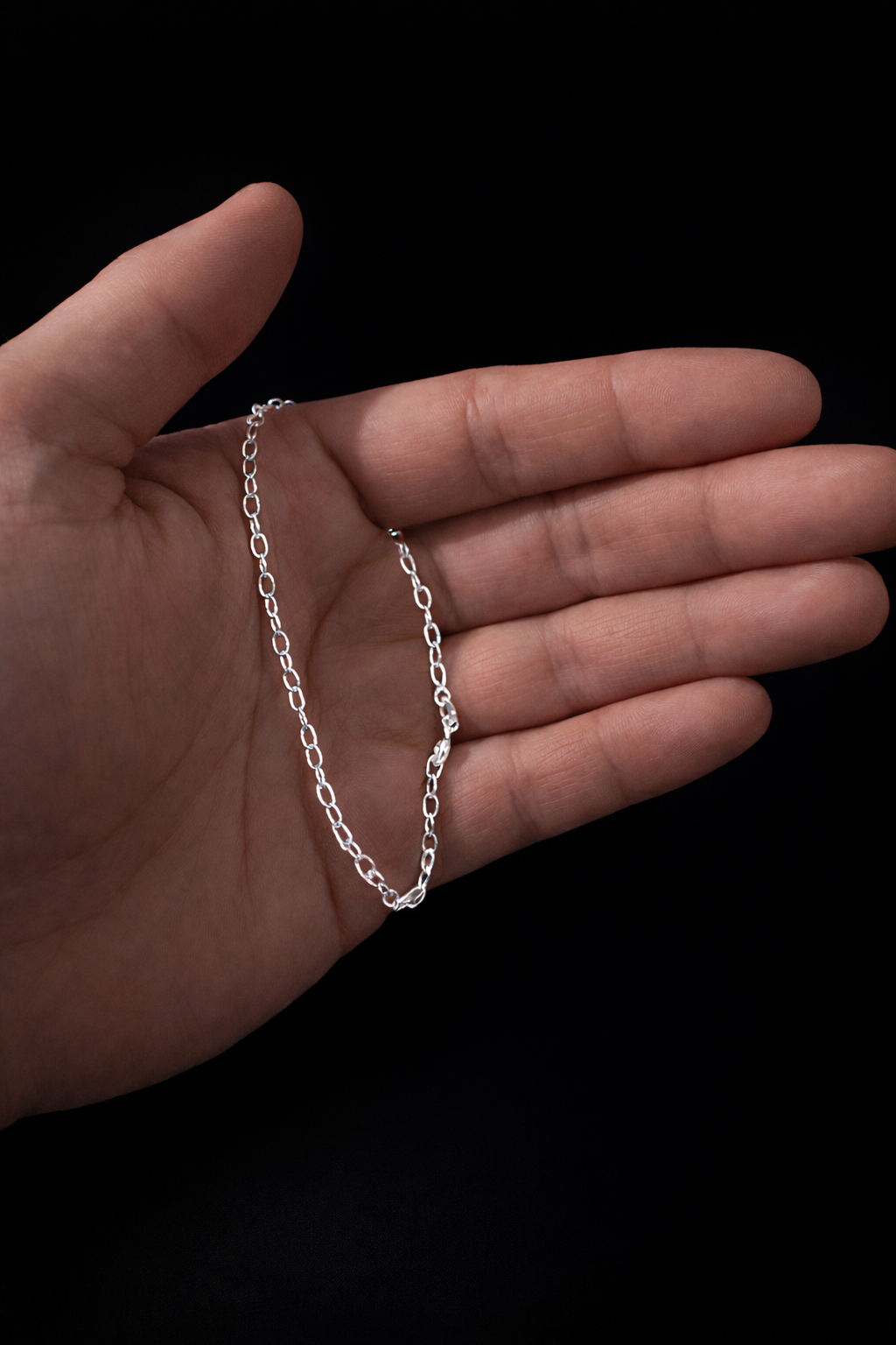 Cable chain bracelet.